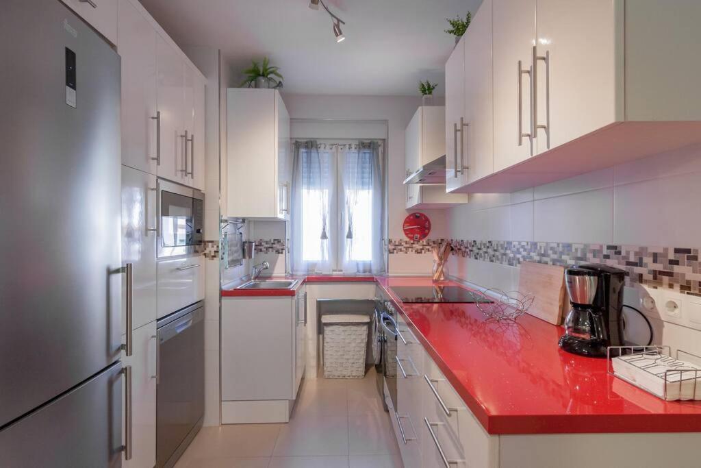 Davila Park'S Apartment Wifi Santander Ngoại thất bức ảnh